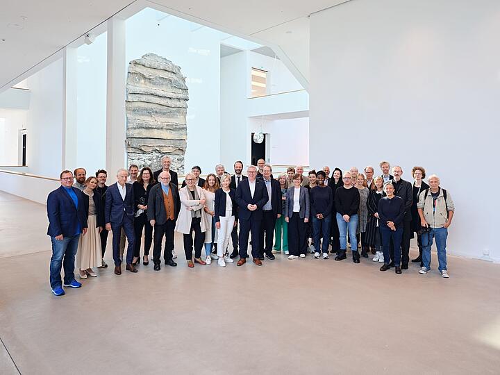 Gruppenbild der Partner des Netzwerks „Die 1920er Jahre in Mannheim“ Gruppenbild der Partner des Netzwerks „Die 1920er Jahre in Mannheim“